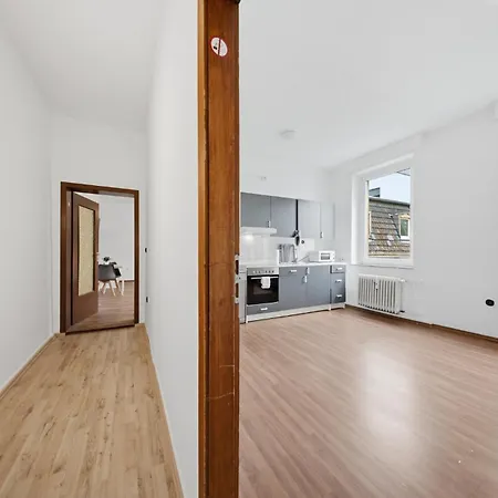 Bege Crewcomfort Apartament
